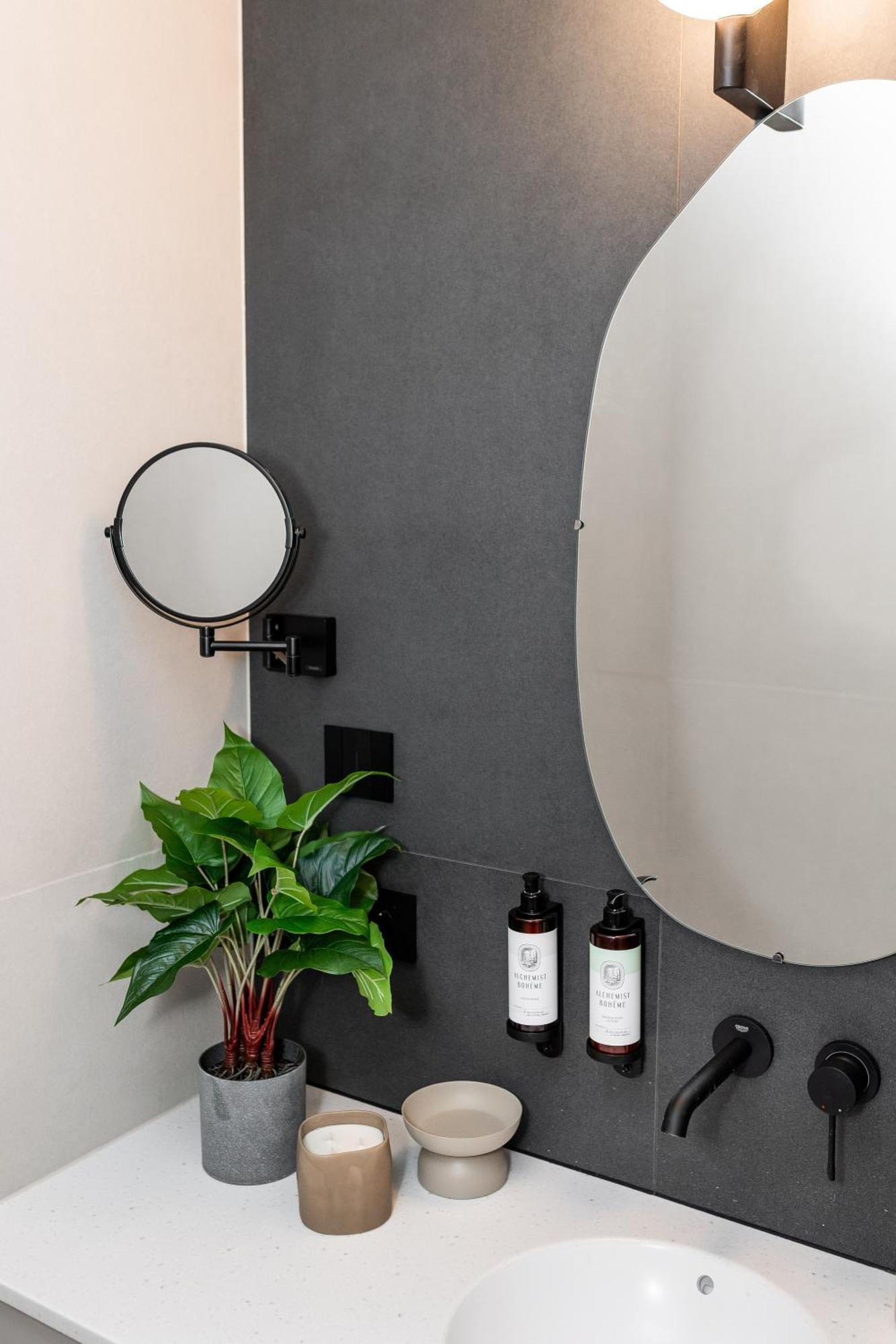 Catalog Boutique Rooms Bratislava Exterior photo